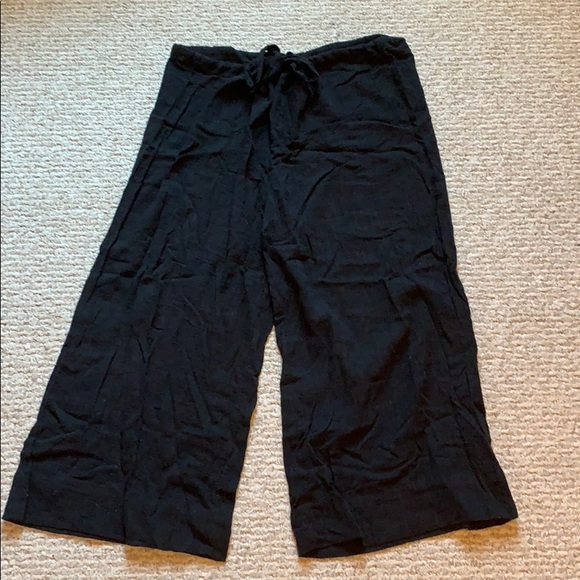 Sheer black cropped pants - Picture 1 of 3